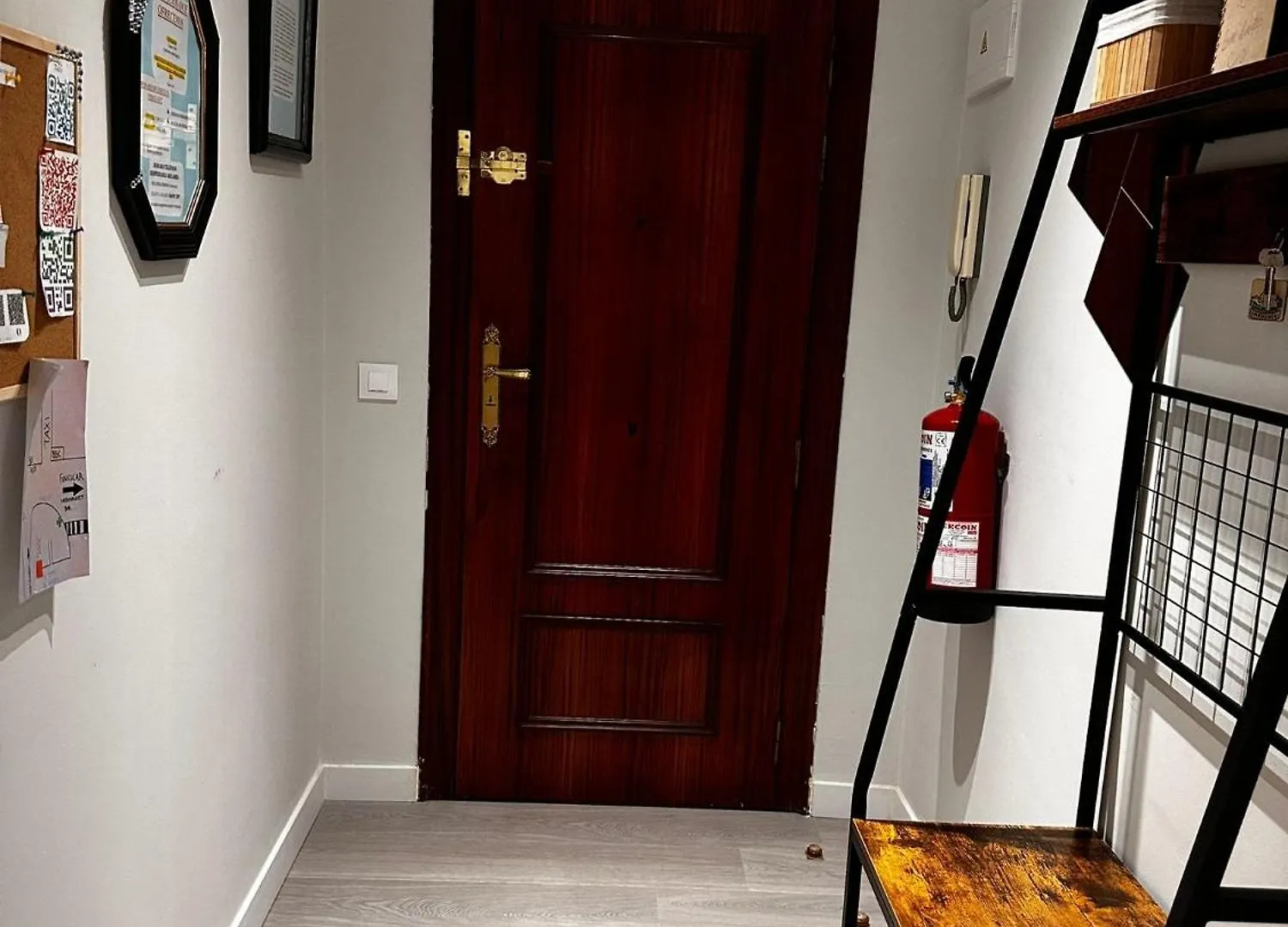 Akelarre Daire Bilbao 0*,  İspanya